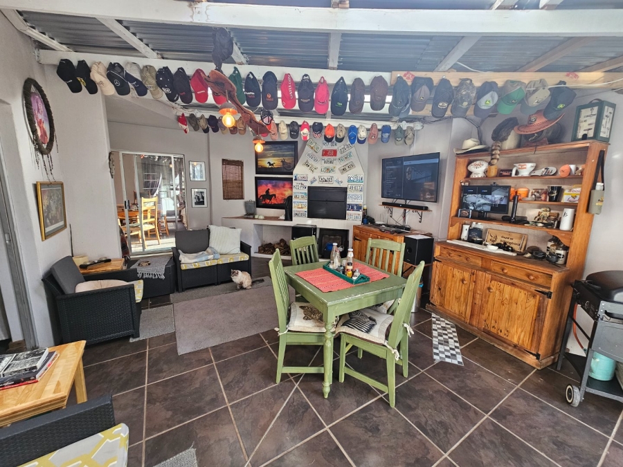 To Let 5 Bedroom Property for Rent in La Provance Free State